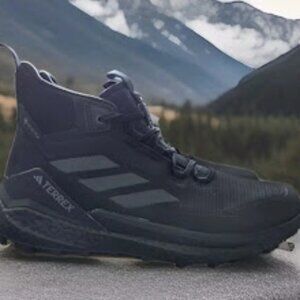 Men's ADIDAS TERREX FREE HIKER 2.0 GTX IH3524 Triple Hiking Shoes NEW